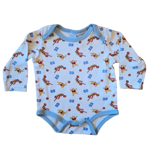 Vintage 1990s Y2K Disney Winnie the Pooh basketball long sleeved onesie - Picture 1 of 5